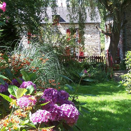 Bed and Breakfast Le Moulin Du Bignon Lassy Exterior foto